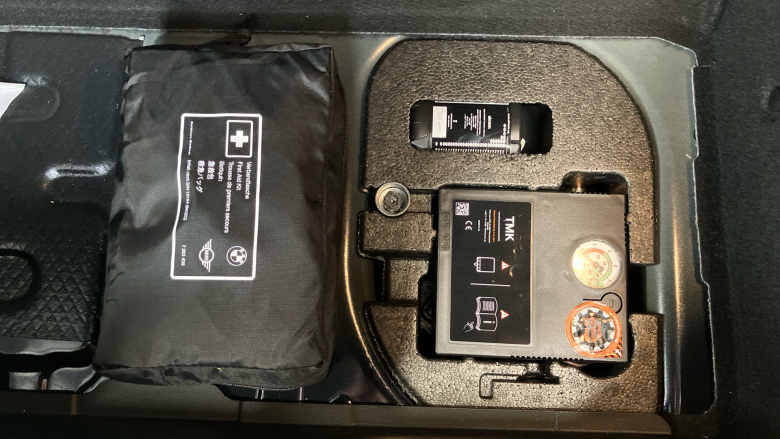 MINI Hatchback 1.5 Cooper Exclusive 3dr Auto Petrol Hatchback